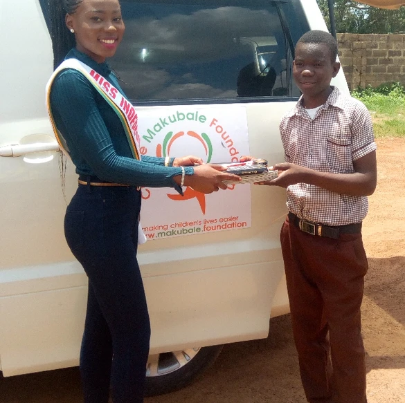 School supplies distribution